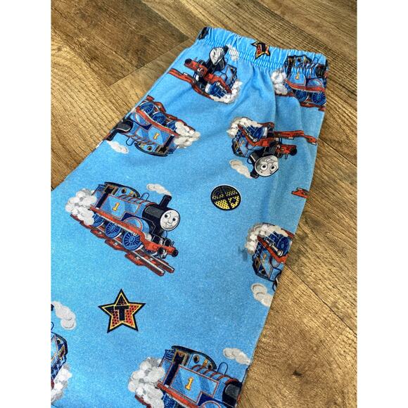 Thomas and Friends Pajama Shorts Boy's 8 - Picture 6 of 7